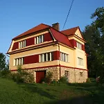 Semesterbostad Familiehuis Fuchs Horni Branna