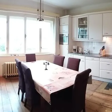 Familiehuis Fuchs Holiday home *